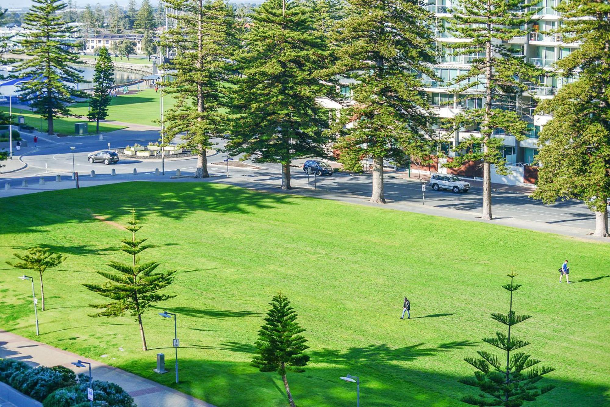 Pier Apartment - Glenelg Views - No 506 Adelaide Kültér fotó